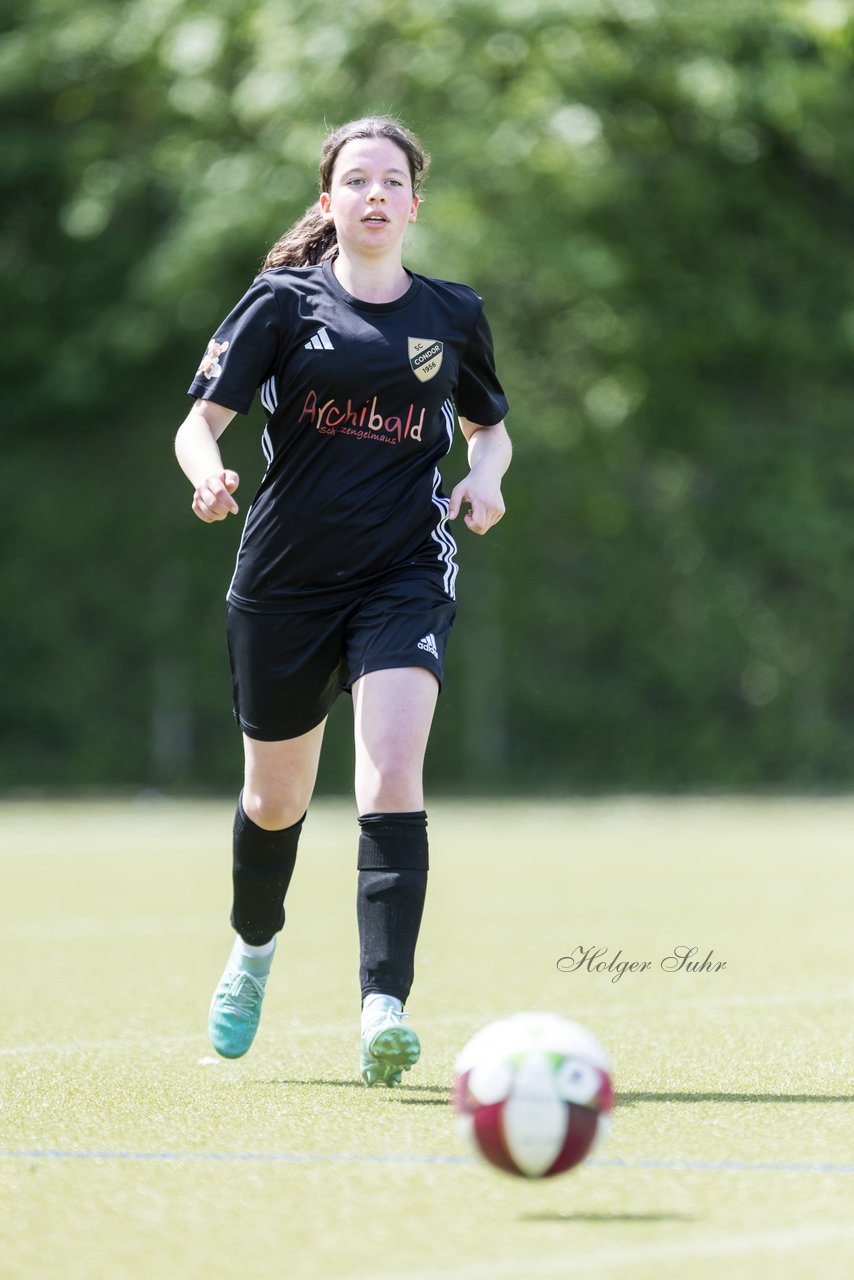 Bild 354 - wBJ SC Condor - VfL Pinneberg : Ergebnis: 3:2